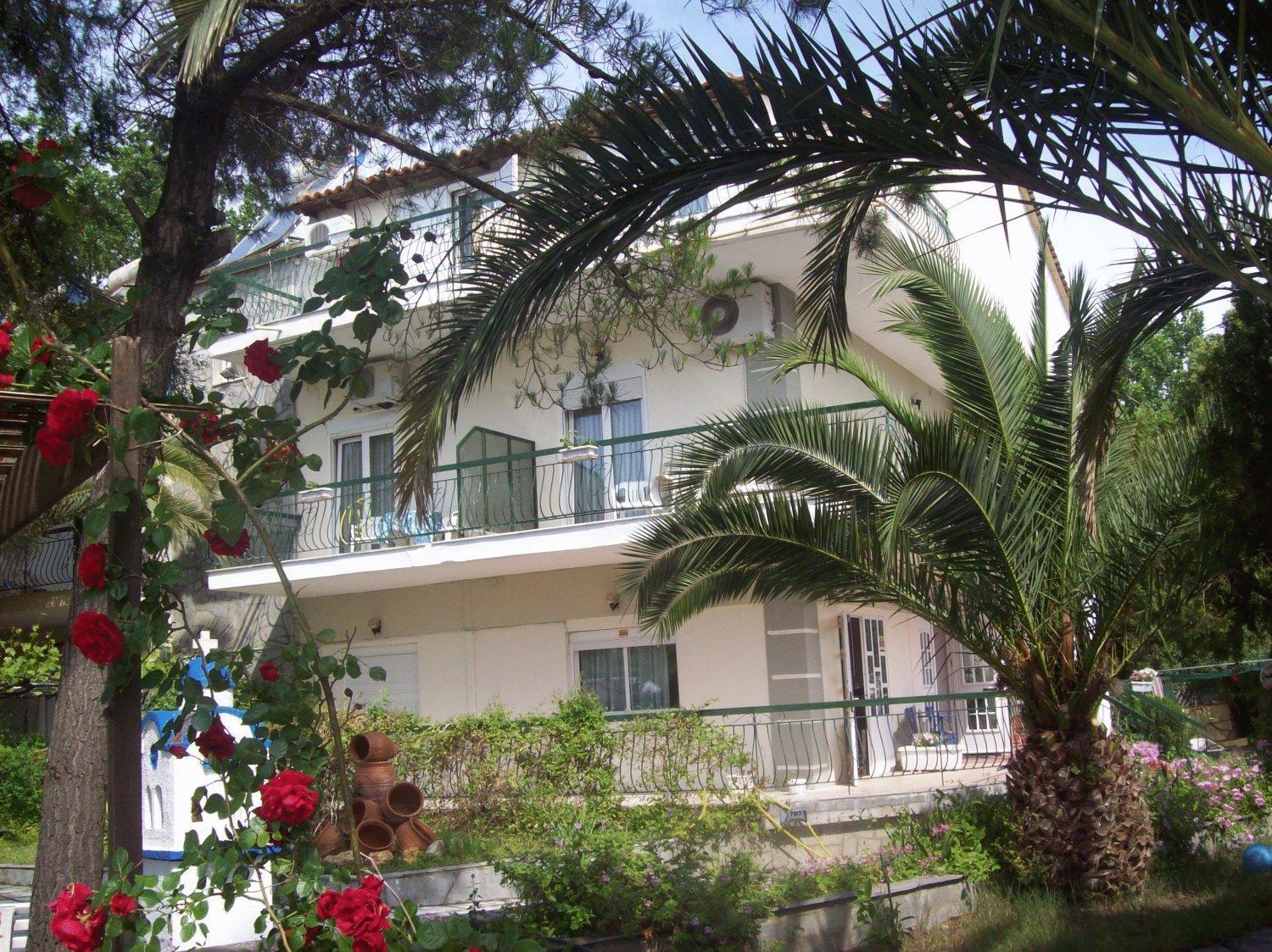 Aquarius Hotel Fourka Esterno foto